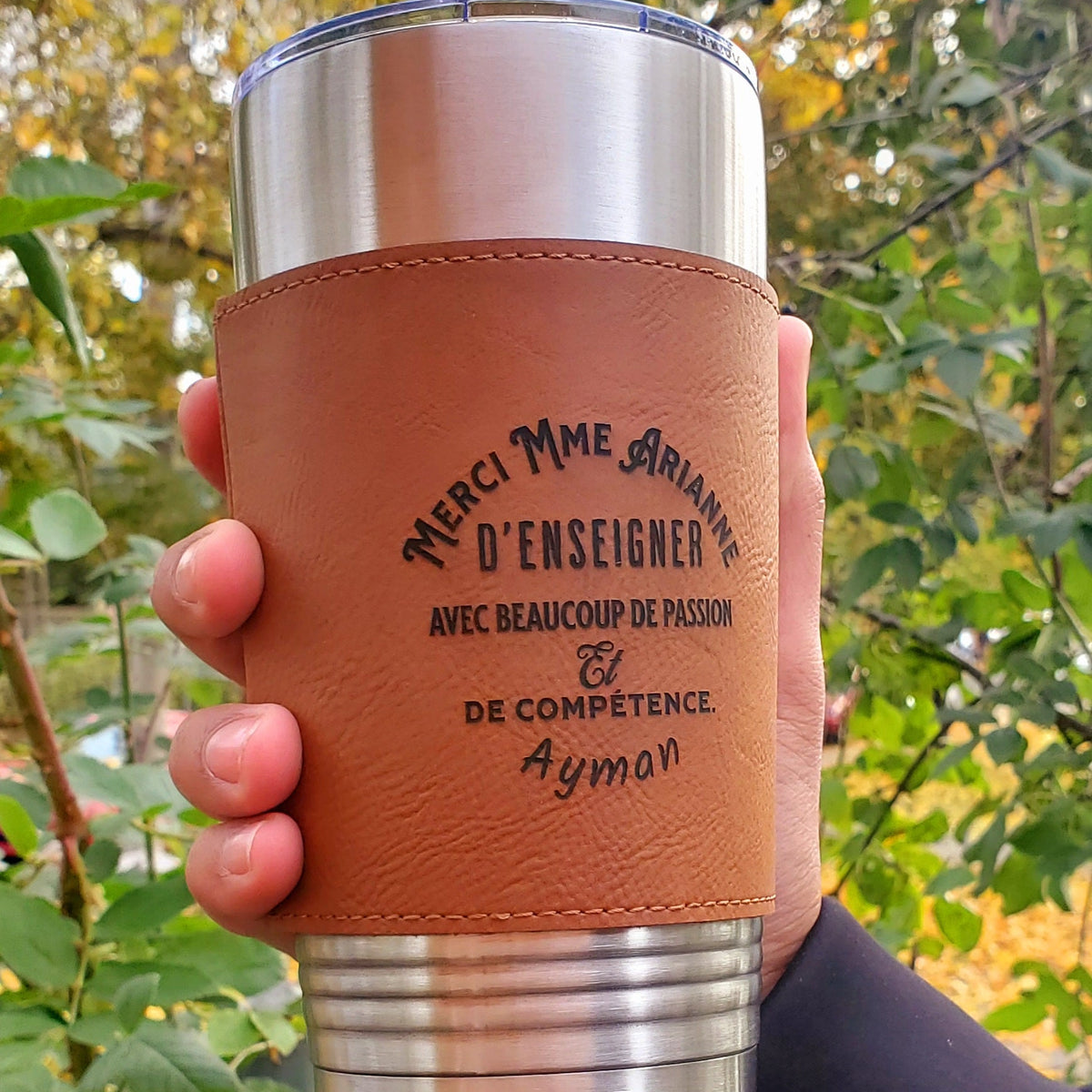 Tasse acier inoxydable et cuir