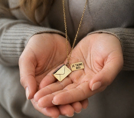Collier enveloppe