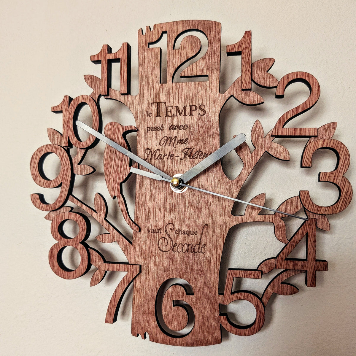 Horloge en bois