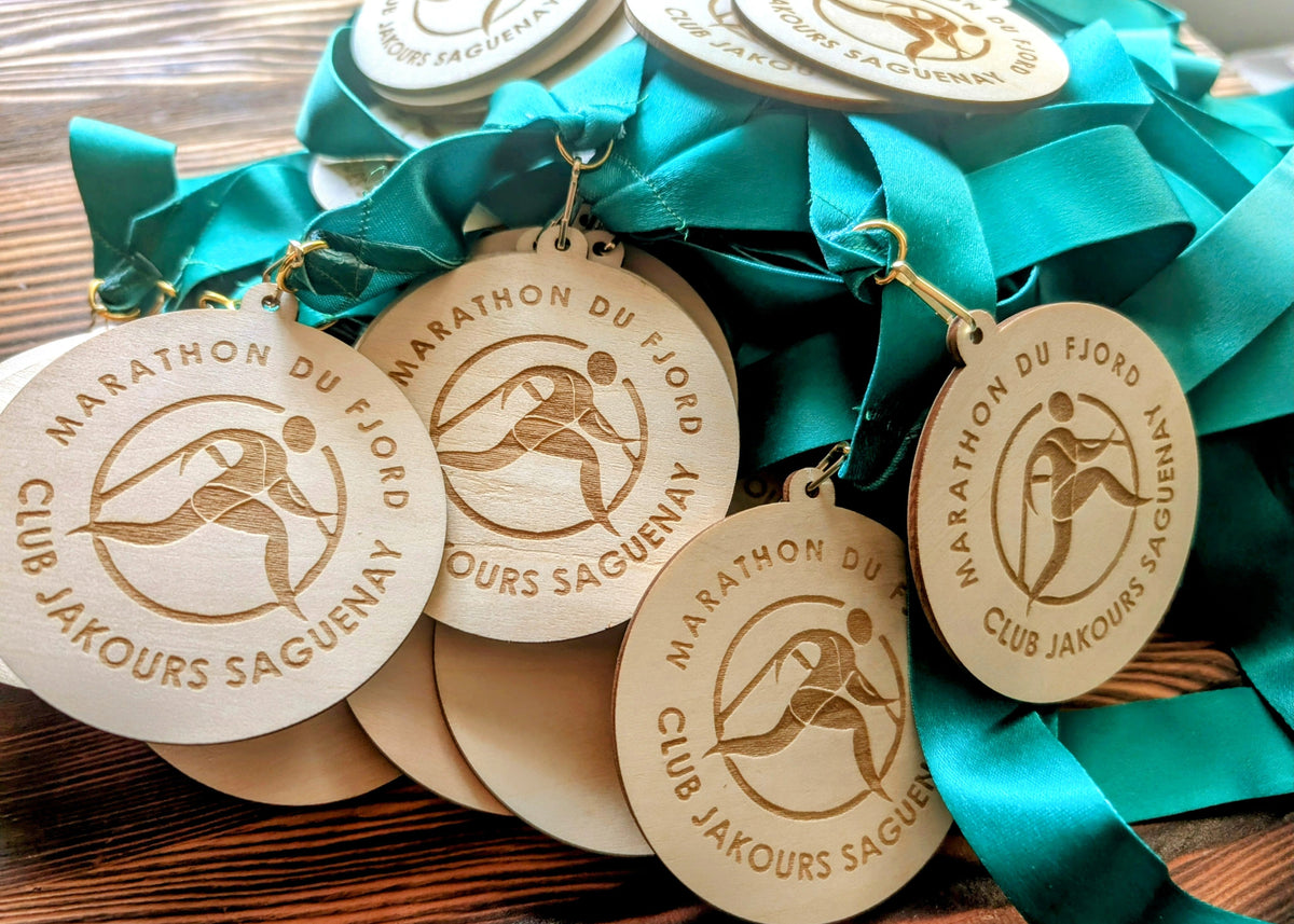 Médaille en bois