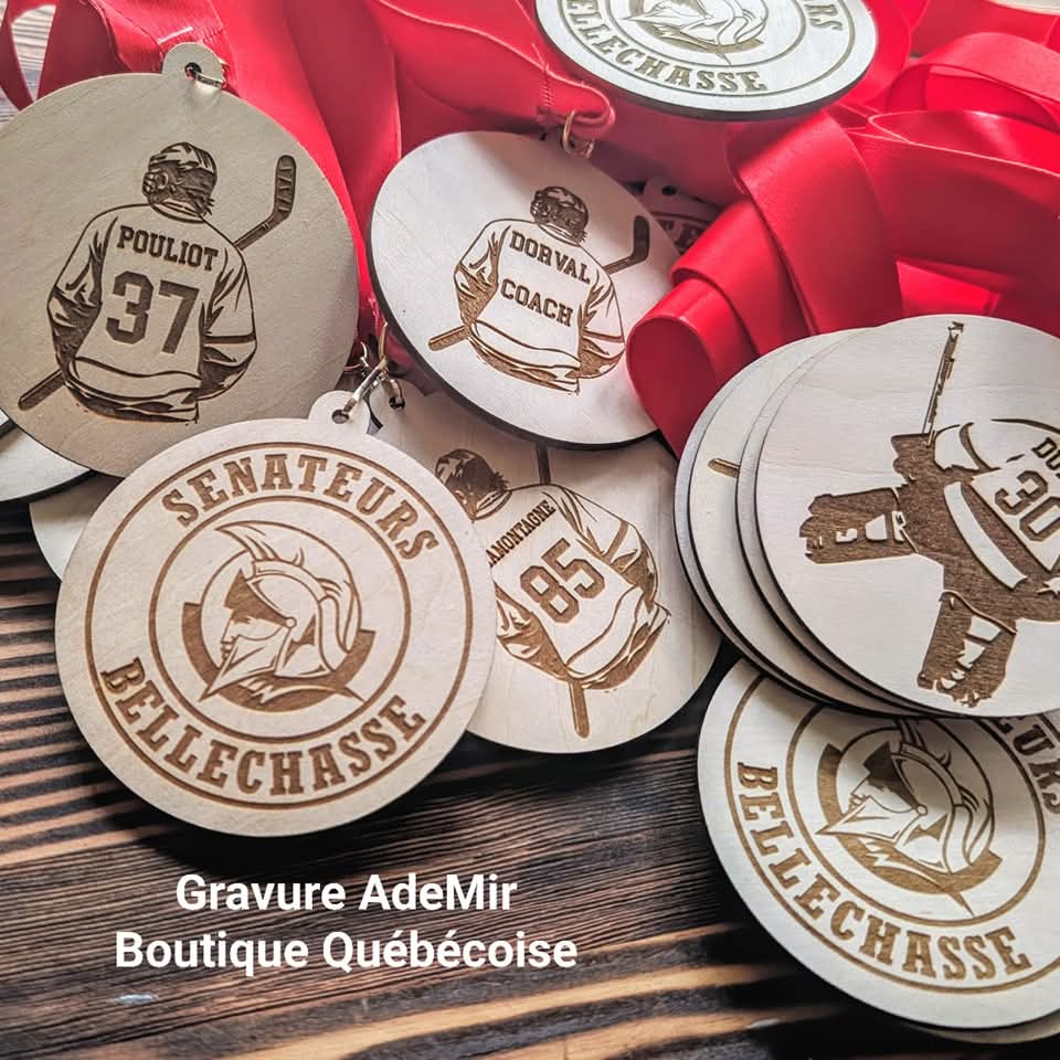 Médaille en bois