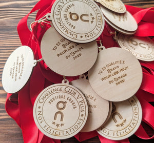 Médaille en bois