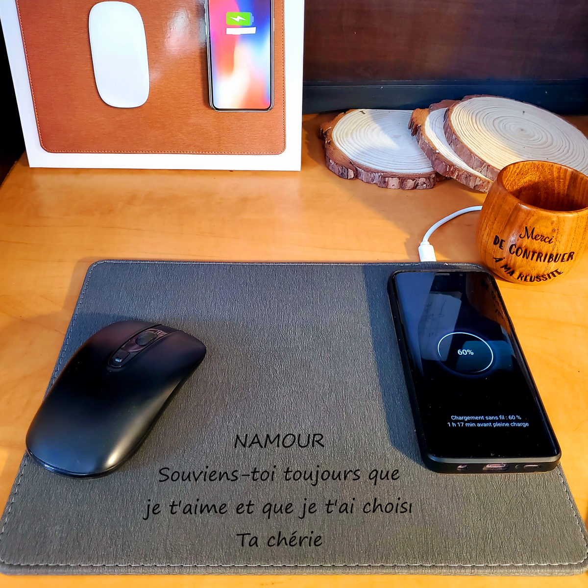 Tapis de souri avec chargeur sans fil