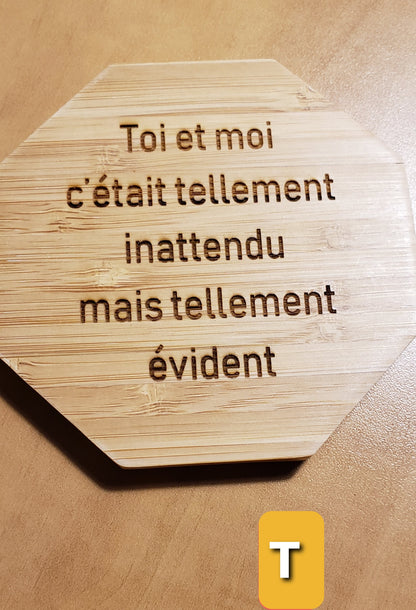Chargeur sans fil en bamboo
