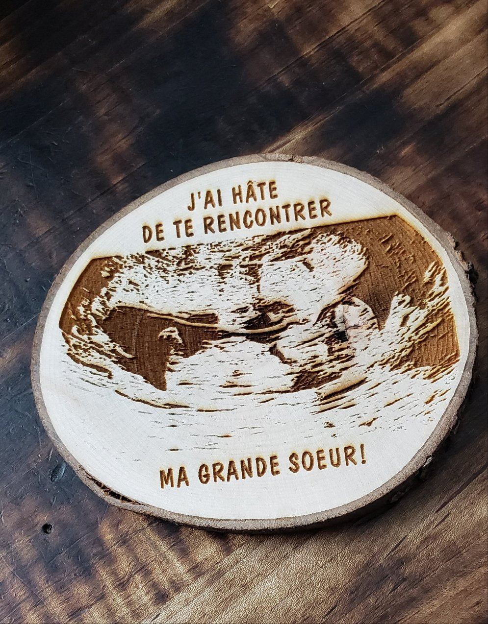 Ornement en rondin de bois