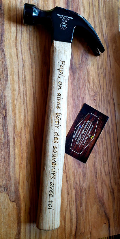 Marteau en bois
