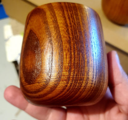 Tasse en bois