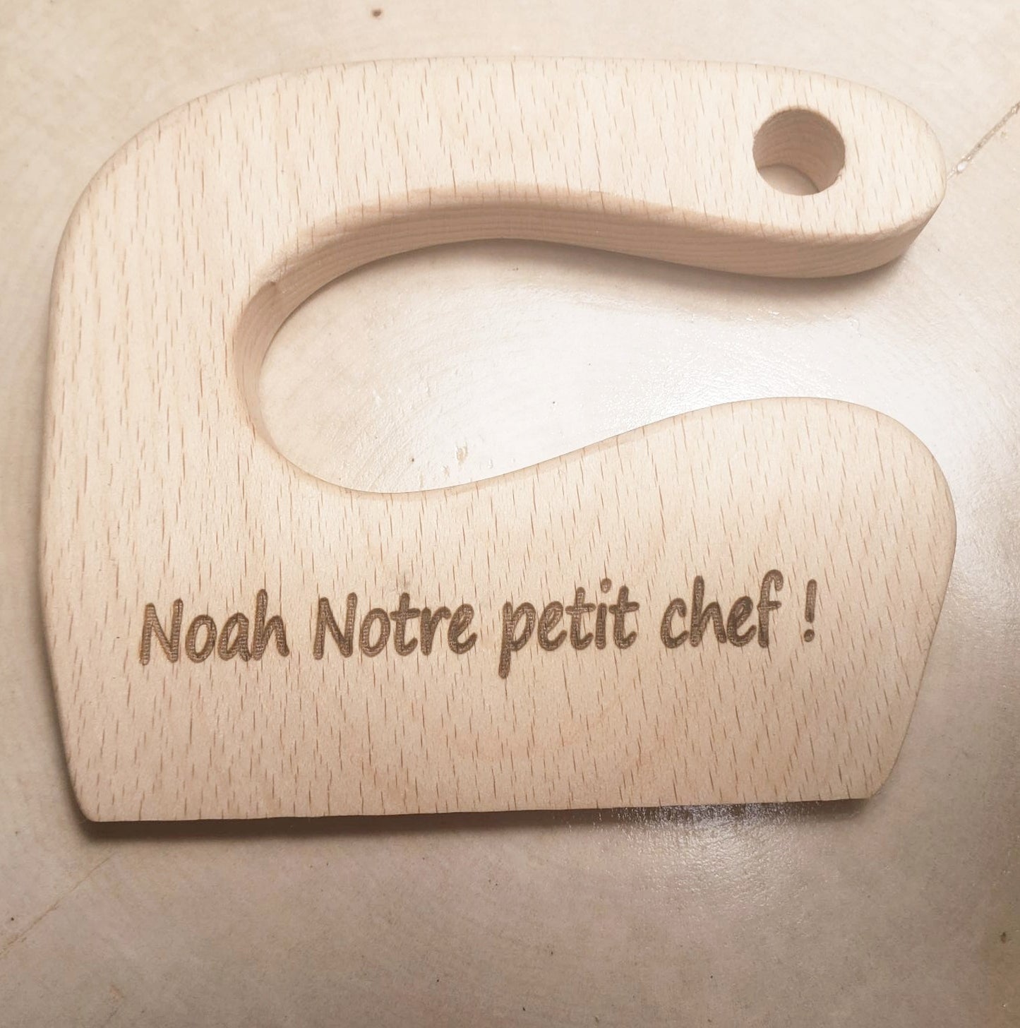 Couteau en bois pour enfant